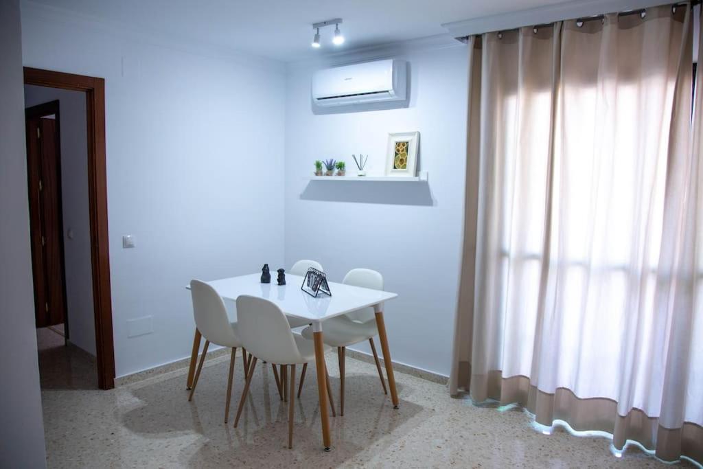 El Rincon De Apolo. Atico Con Aparcamiento Gratis. Apartman Málaga Kültér fotó