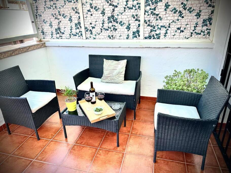 El Rincon De Apolo. Atico Con Aparcamiento Gratis. Apartman Málaga Kültér fotó
